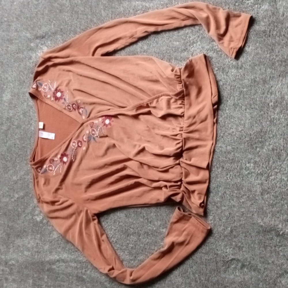 Alya russet color surplice wrap top with waist ruffle